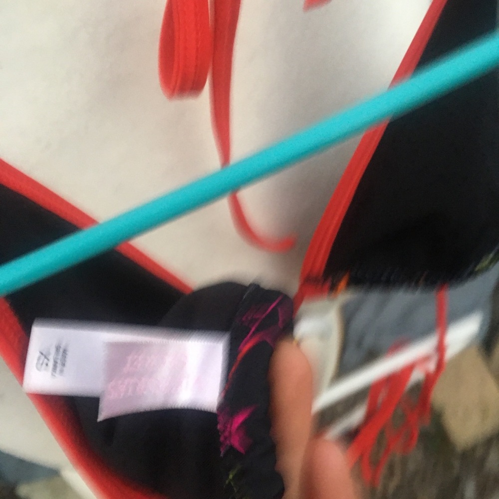 3 bikini bundle - Picture 11 of 11